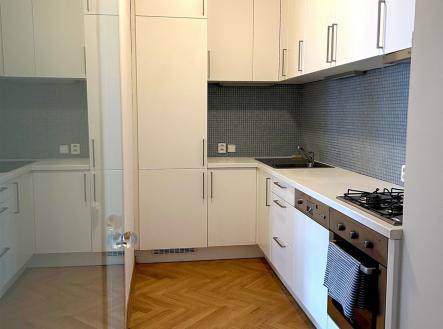 Pronájem bytu, 4+kk, 102 m²