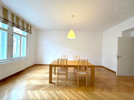 Pronájem bytu, 4+kk, 102 m²