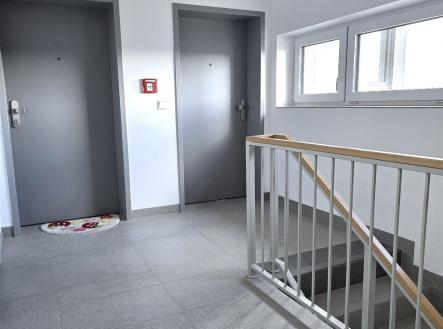 Pronájem bytu, 1+kk, 34 m²