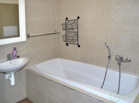 Pronájem bytu, 2+kk, 55 m²