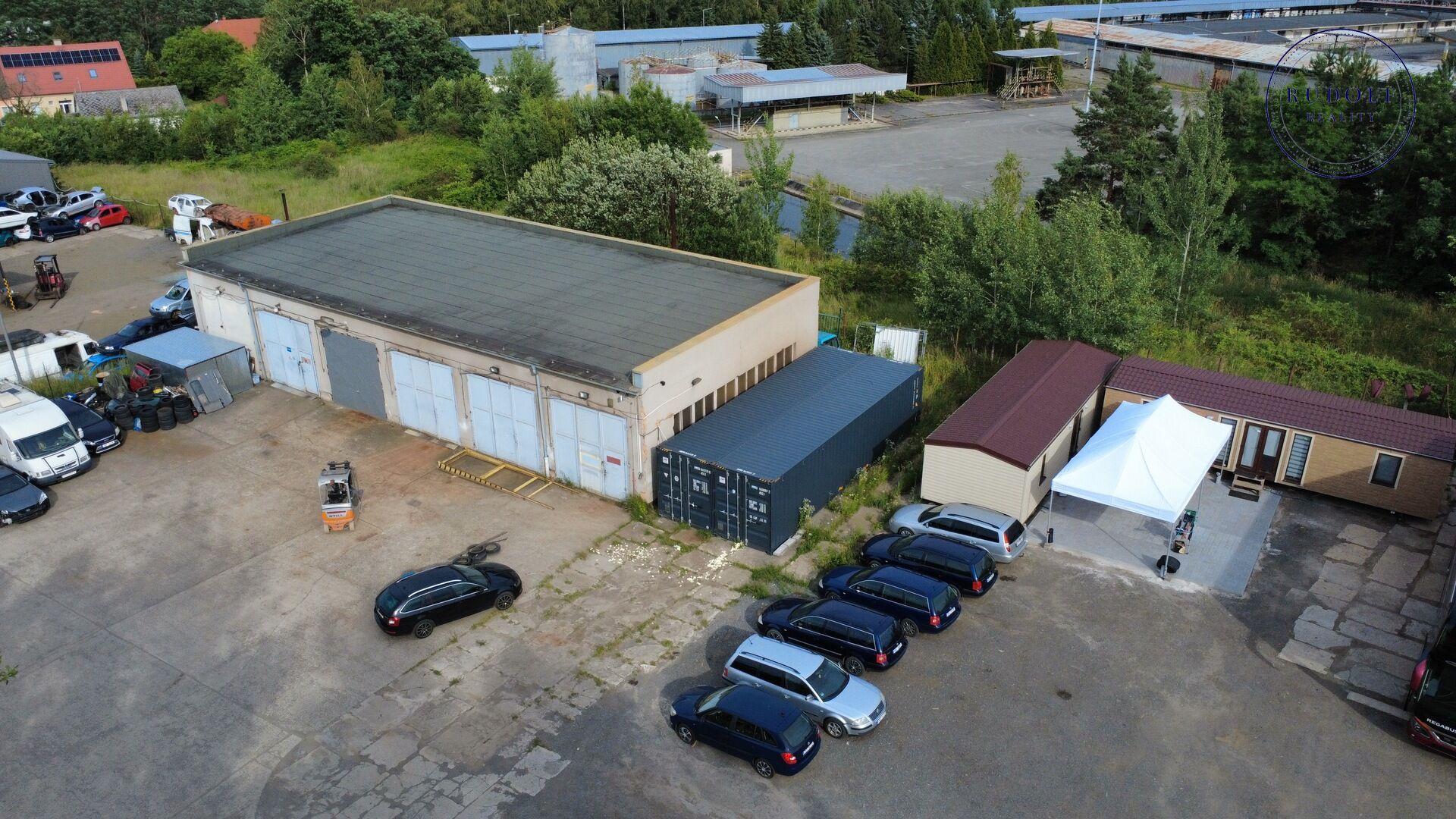 Pronájem lodního kontejneru 27 m2, Třemošná