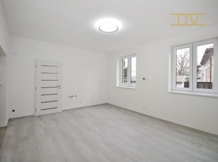 Pronájem bytu, 2+kk, 48 m²