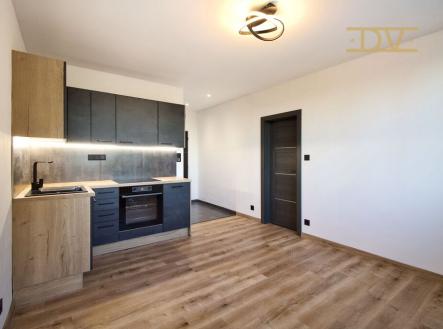 Pronájem bytu, 2+kk, 37 m²