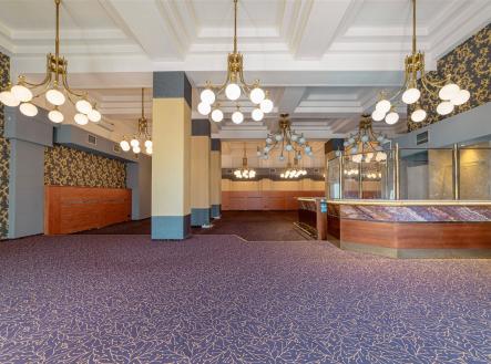 Prodej obchodní prostory, 1 800 m²