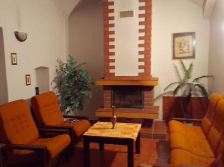 Prodej hotel, 427 m²