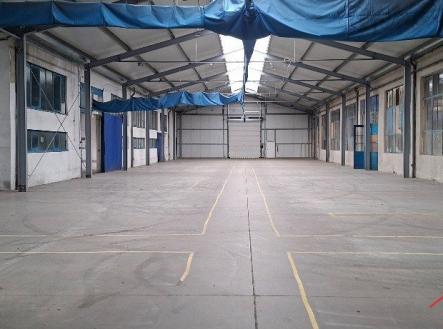 Pronájem komerčního objektu, sklad, 3 360 m²
