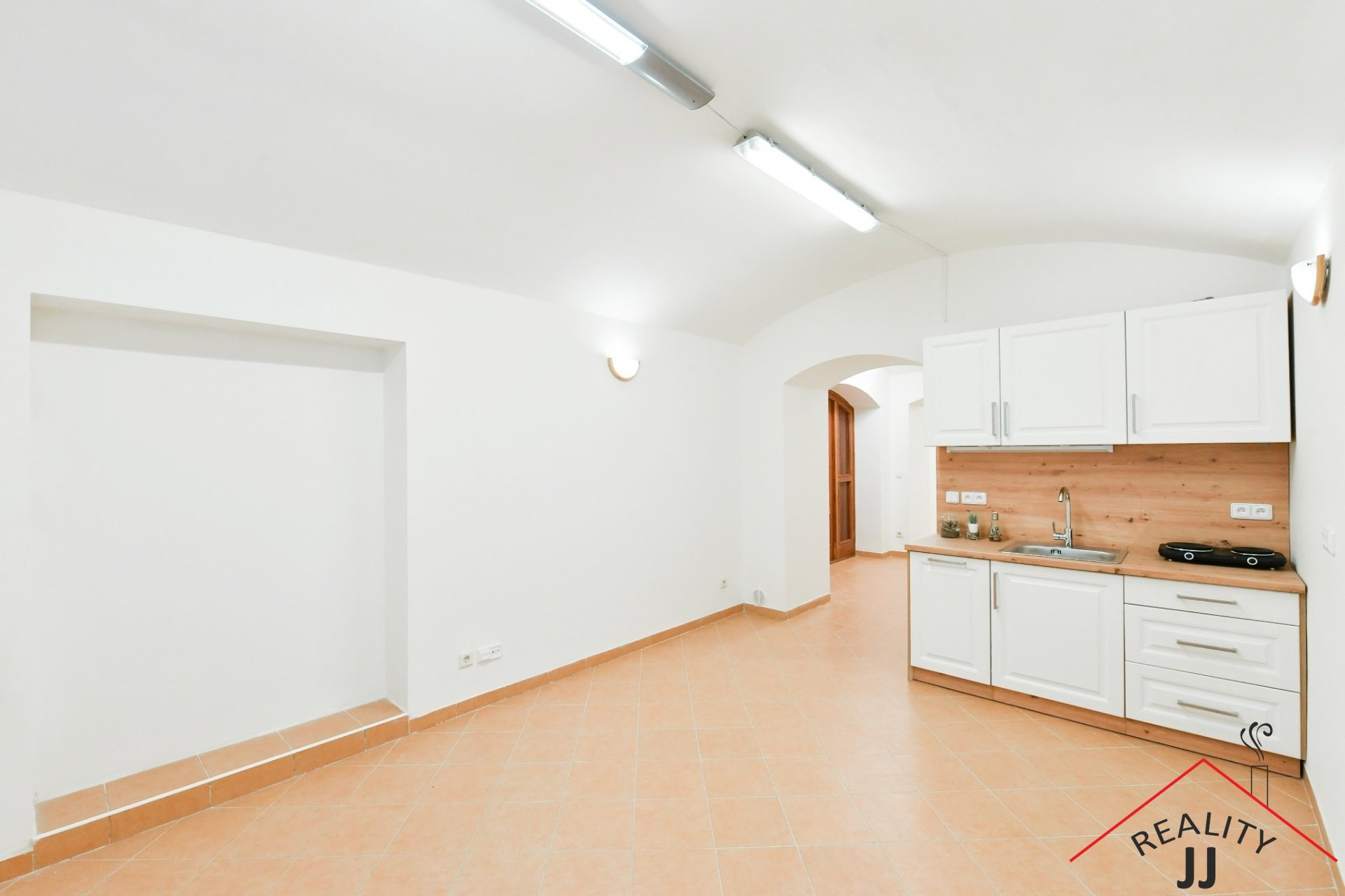 prodej-atelieru-2-kk-44m2-oldrichova-praha-2-nusle-peg-7305-1f2a44