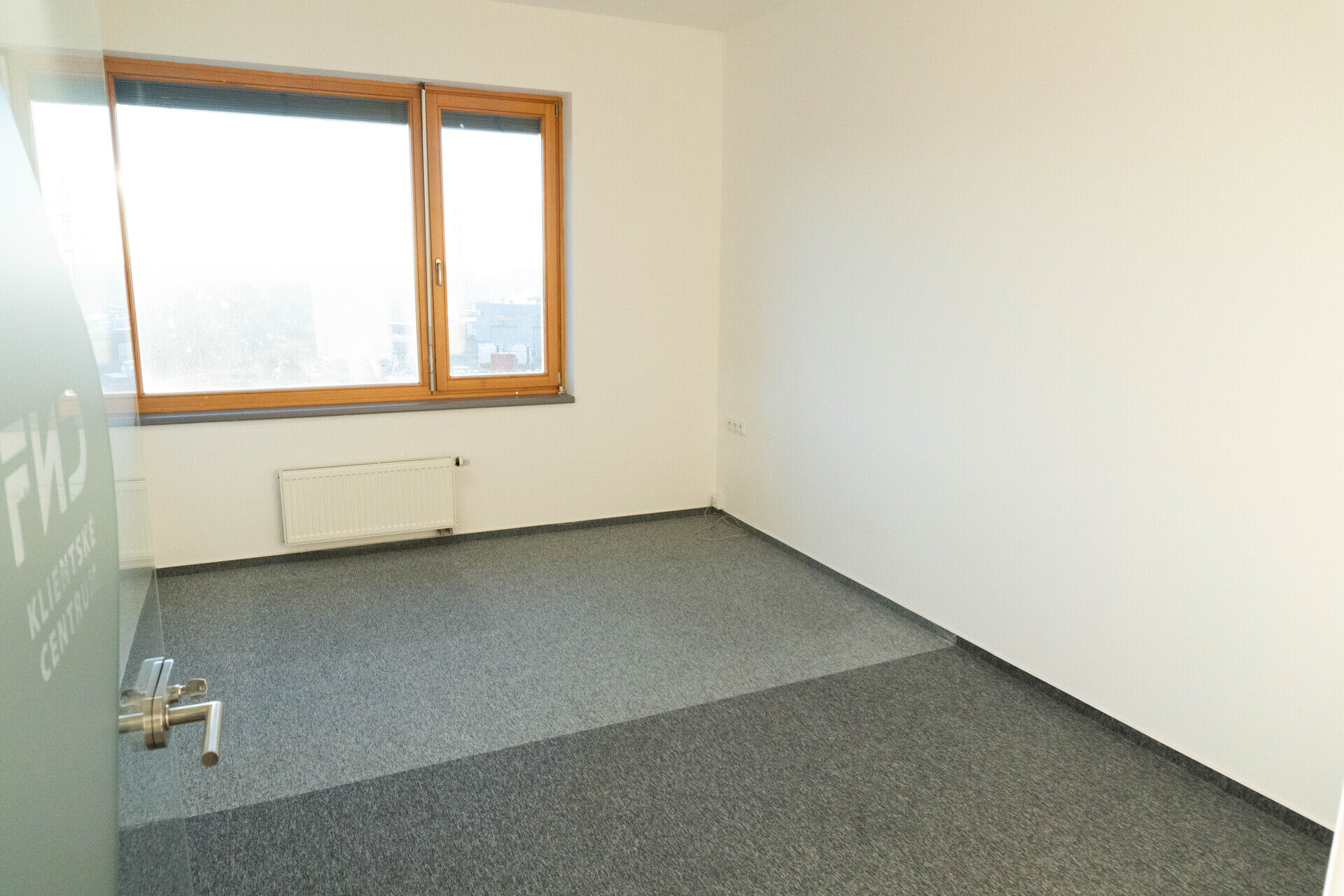 Pronájem zařízené kanceláře 17,5 m²