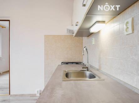 Pronájem bytu, 1+1, 38 m²