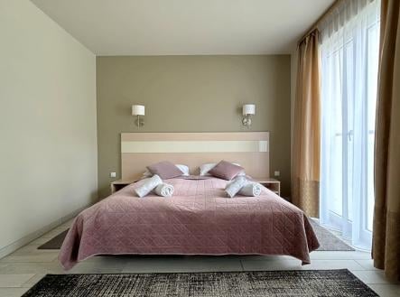 Prodej - hotel, 52 m²