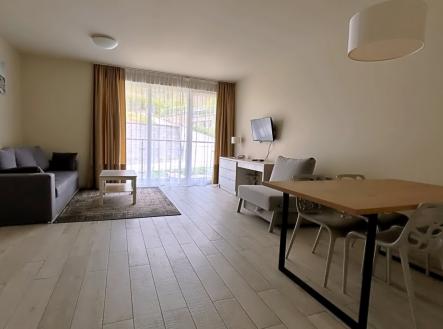 Prodej - hotel, 52 m²