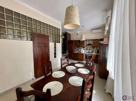 Prodej - hotel, 87 m²