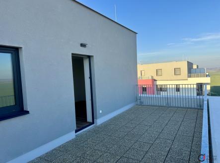 Pronájem bytu, 2+kk, 72 m²