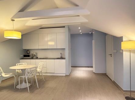 Prodej hotel, 69 m²