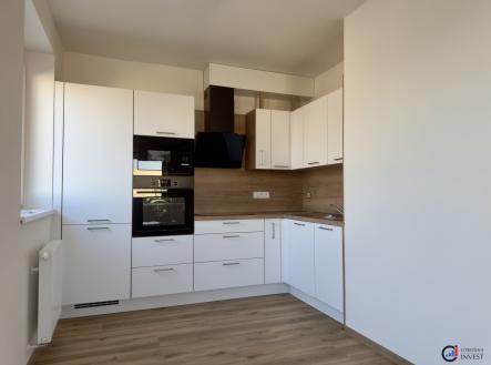 Pronájem bytu, 2+kk, 72 m²