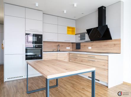 Prodej bytu, 3+kk, 81 m²
