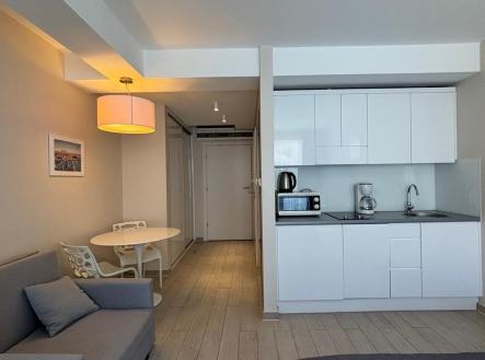 Prodej hotel, 27 m²