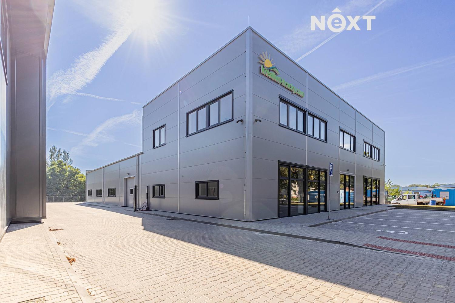 Pronájem komerční Kanceláře, 140㎡