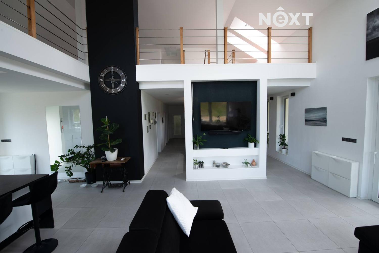 Prodej Rodinný dům, 263㎡