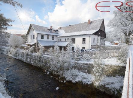 Prodej domu/vily, 900 m² obrázek