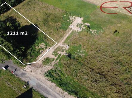 Prodej pozemku pro bydlení, 1 211 m²