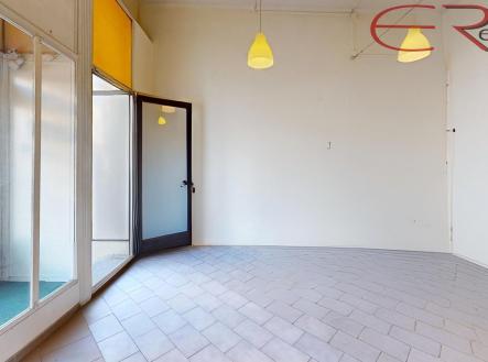 Pronájem - obchodní prostor, 46 m²