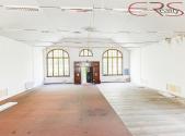 Prodej obchodní prostor, 750 m²