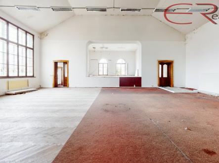 Prodej obchodní prostory, 750 m²