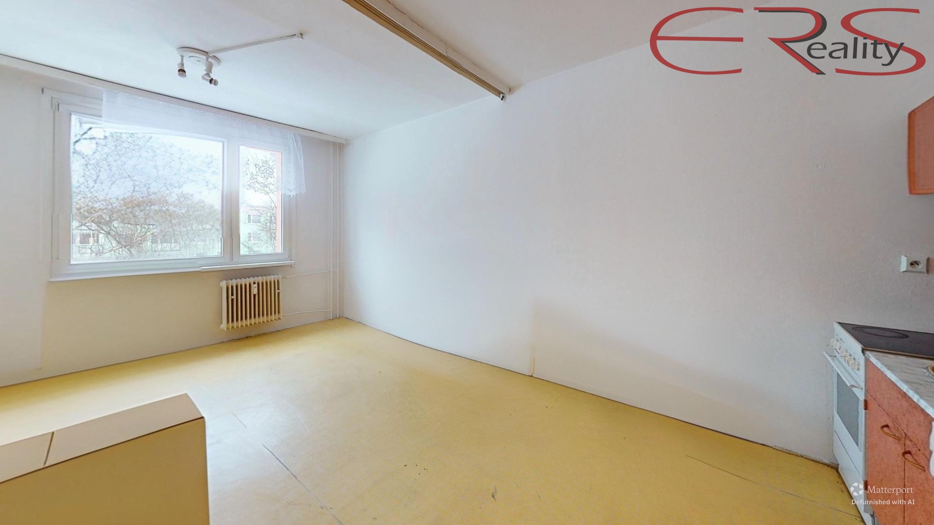 Varnsdorf-Bedroom-Defurnished 2