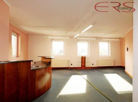 Pronájem kanceláře, 60 m²