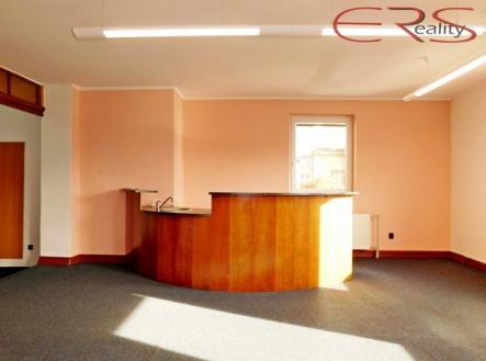 Pronájem kanceláře, 60 m²