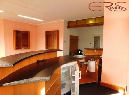 Pronájem kanceláře, 60 m²