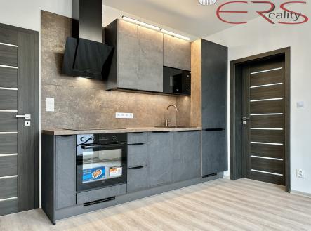 Pronájem bytu, 2+kk, 50 m²