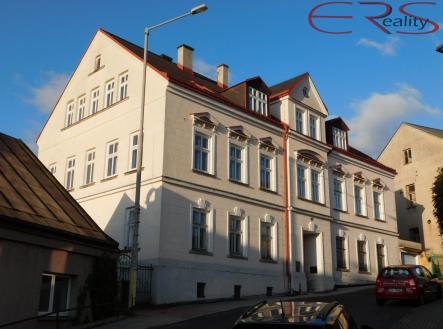 Pronájem bytu, 4+kk, 85 m²