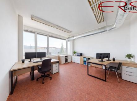 Pronájem kanceláře, 73 m²