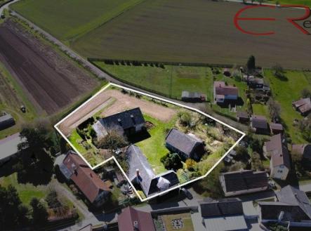 Prodej zemědělského objektu, 3 869 m²