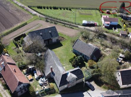 Prodej zemědělského objektu, 3 869 m²