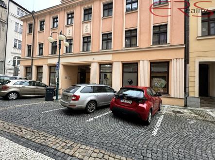 Pronájem obchodní prostory, 42 m²