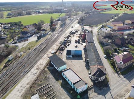 Pronájem komerčního objektu, výroba, 780 m²