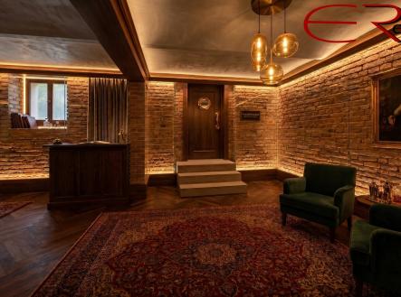 Pronájem obchodní prostory, 136 m²
