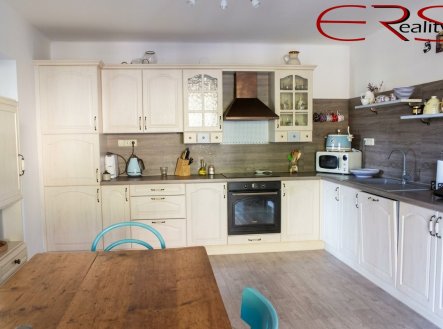 Prodej domu/vily, 270 m², Kostelní Hlavno – náhled fotky 4