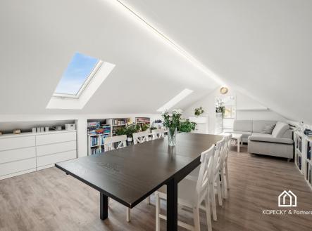 Prodej bytu, 2+kk, 130 m²