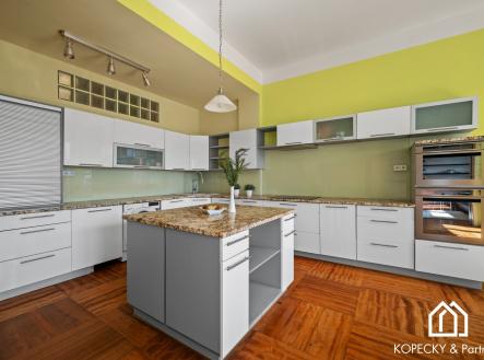 Prodej bytu, 4+kk, 129 m²