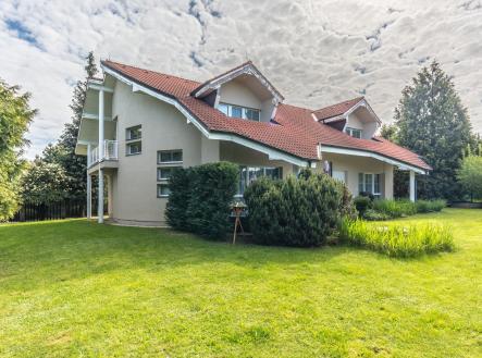 Prodej - dům/vila, 260 m²