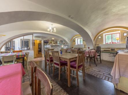 Prodej restaurace, 375 m²