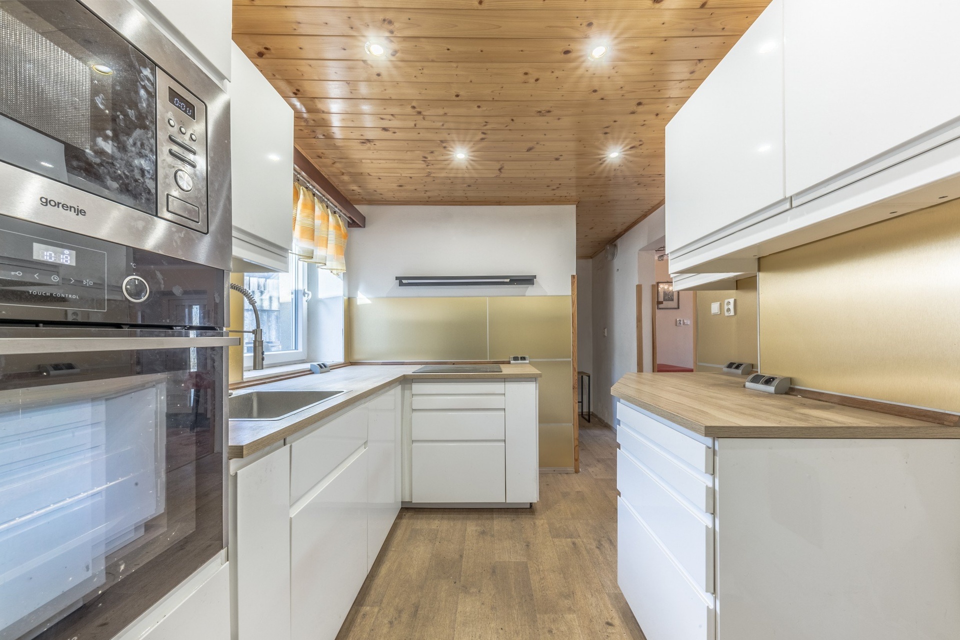 Prodej rodinného domu 5+2, 150 m², zahrada 537m2,  Mšecké Žehrovice