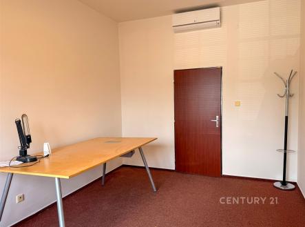 Pronájem kanceláře, 16 m²