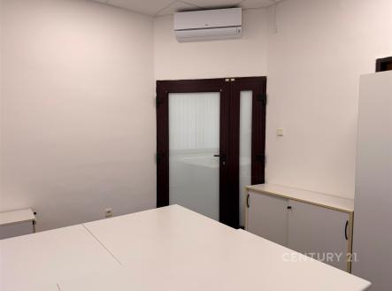 Pronájem kanceláře, 14 m²