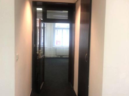Pronájem kanceláře, 52 m²