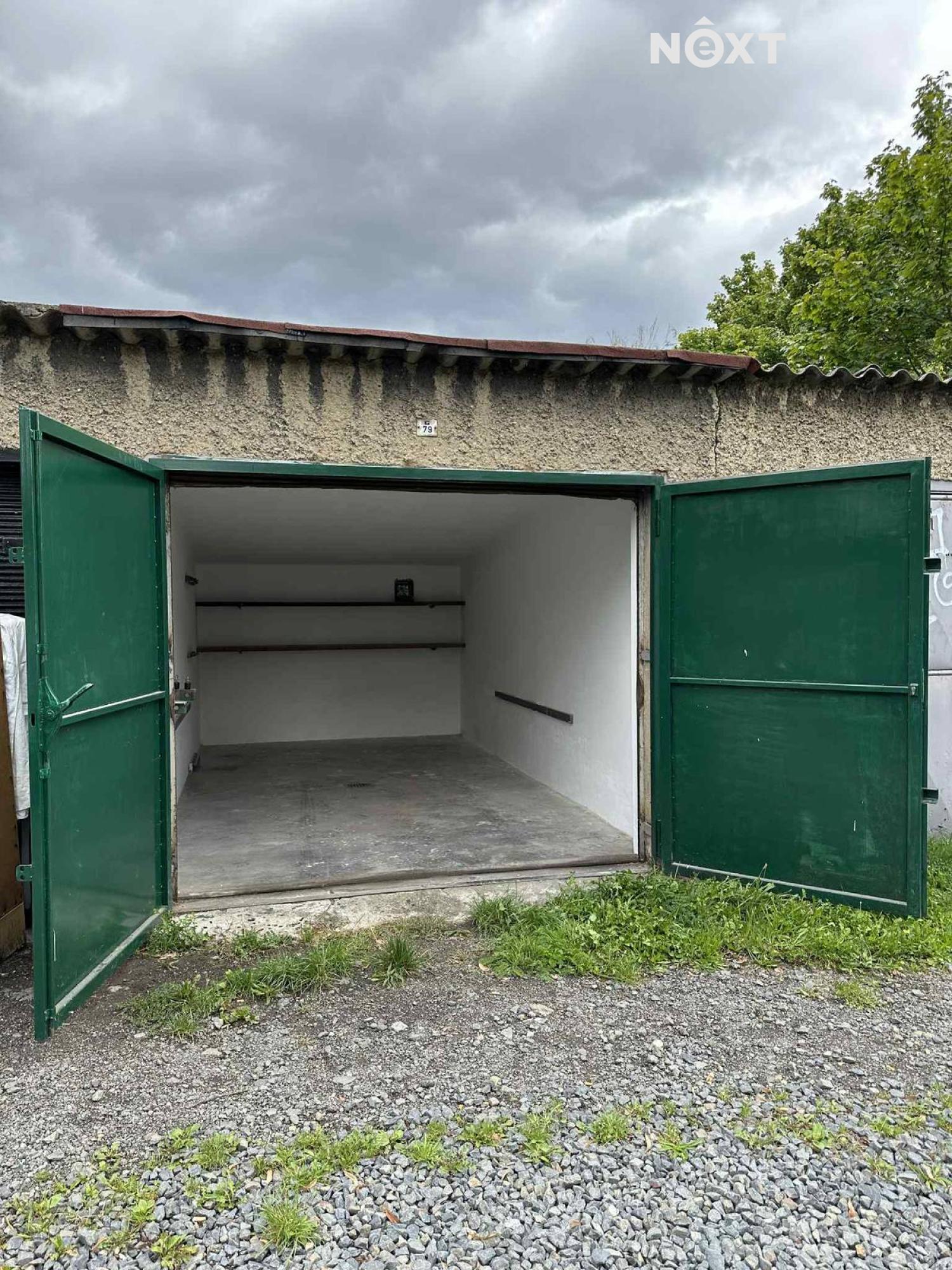 Pronájem ostatní Garáž, 16㎡